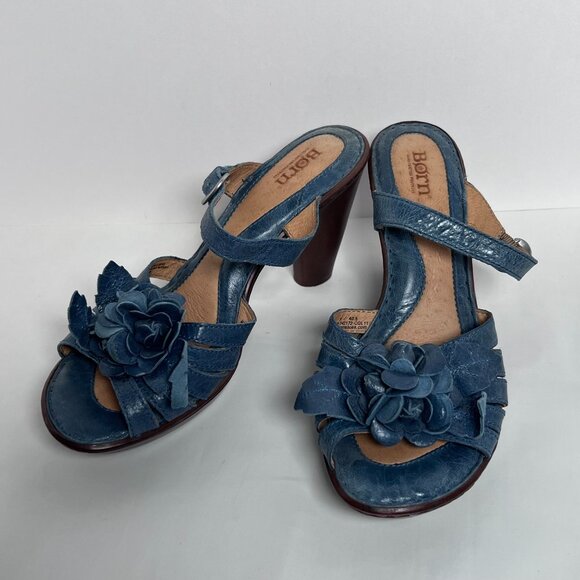Born Women's‎ Cornflower Sandal Size 9 Block Heel Platform Blue Oversized Flower - Picture 1 of 13